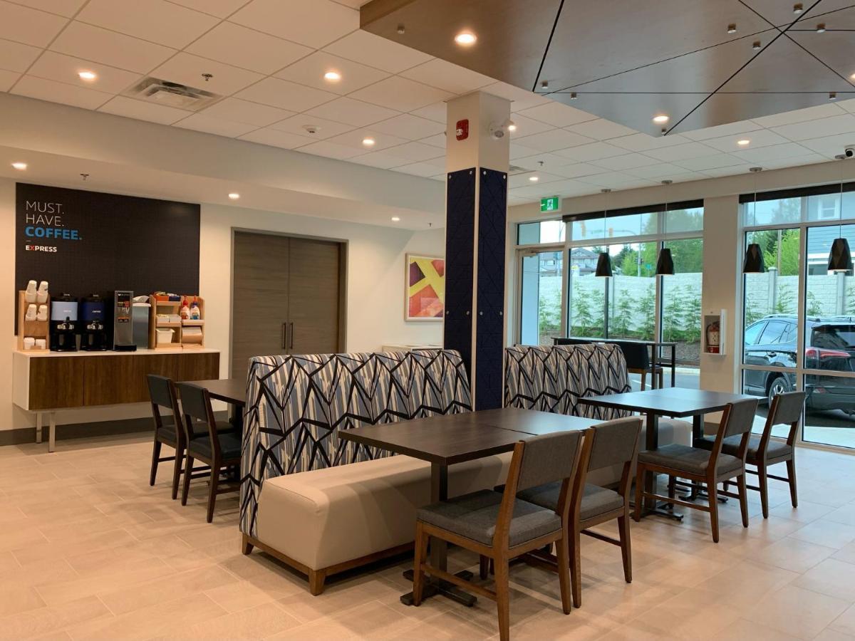 Holiday Inn Express & Suites - Courtenay - Comox By Ihg Екстер'єр фото